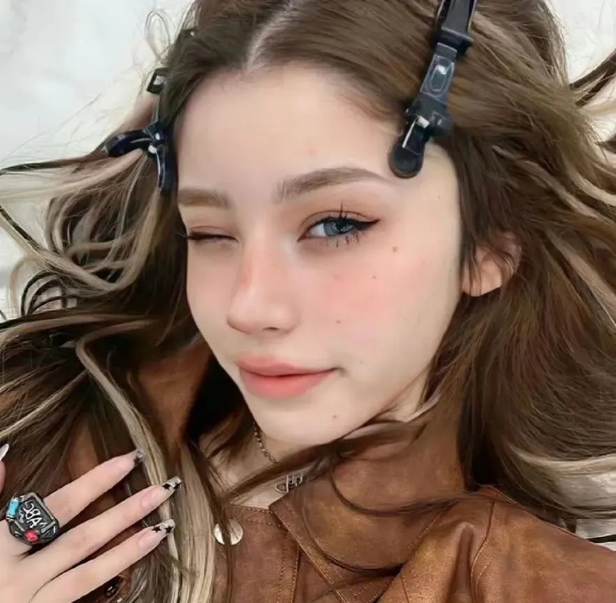 红蕃女谍